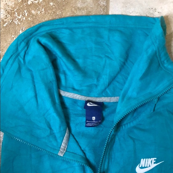 Nike zip up jacket - Picture 4 of 5